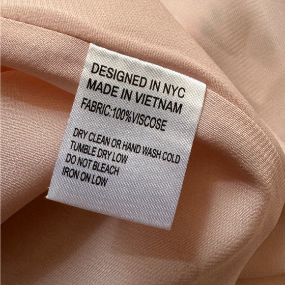 Revolve Yumi Kim Bianca dress in laguna breeze blush - Picture 5 of 7